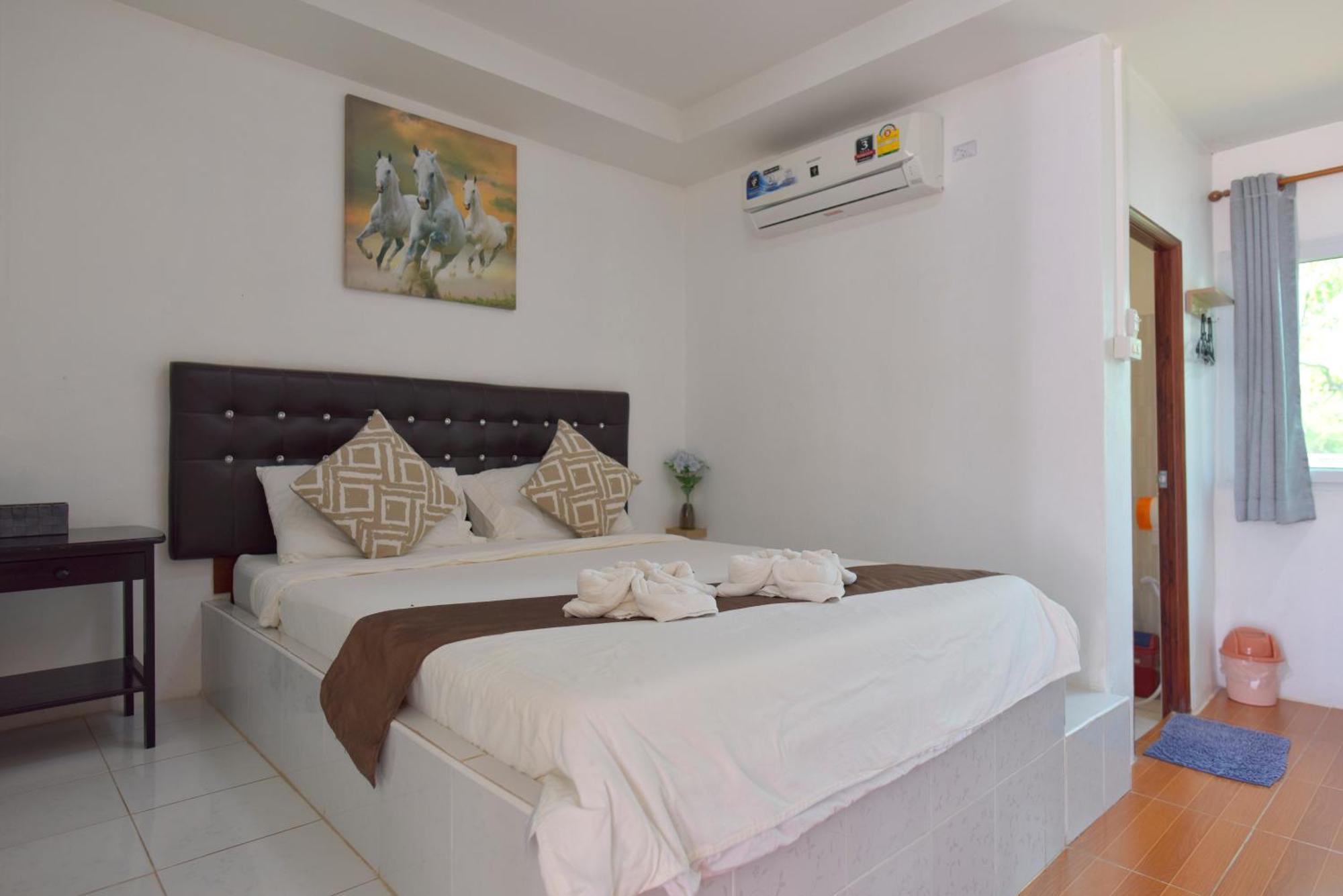 Chomduen Phu Kao Resort Non Sang Phòng bức ảnh