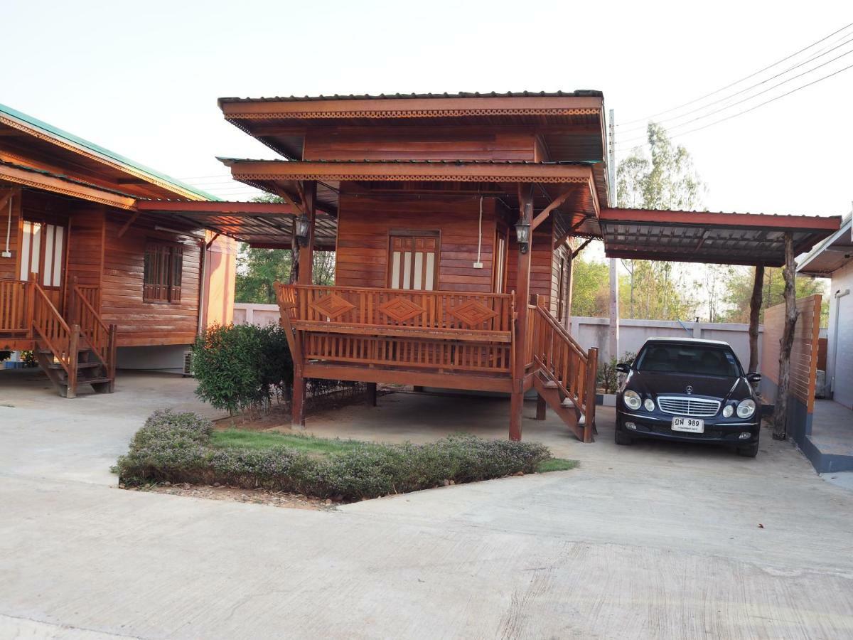 Chomduen Phu Kao Resort Non Sang Ngoại thất bức ảnh